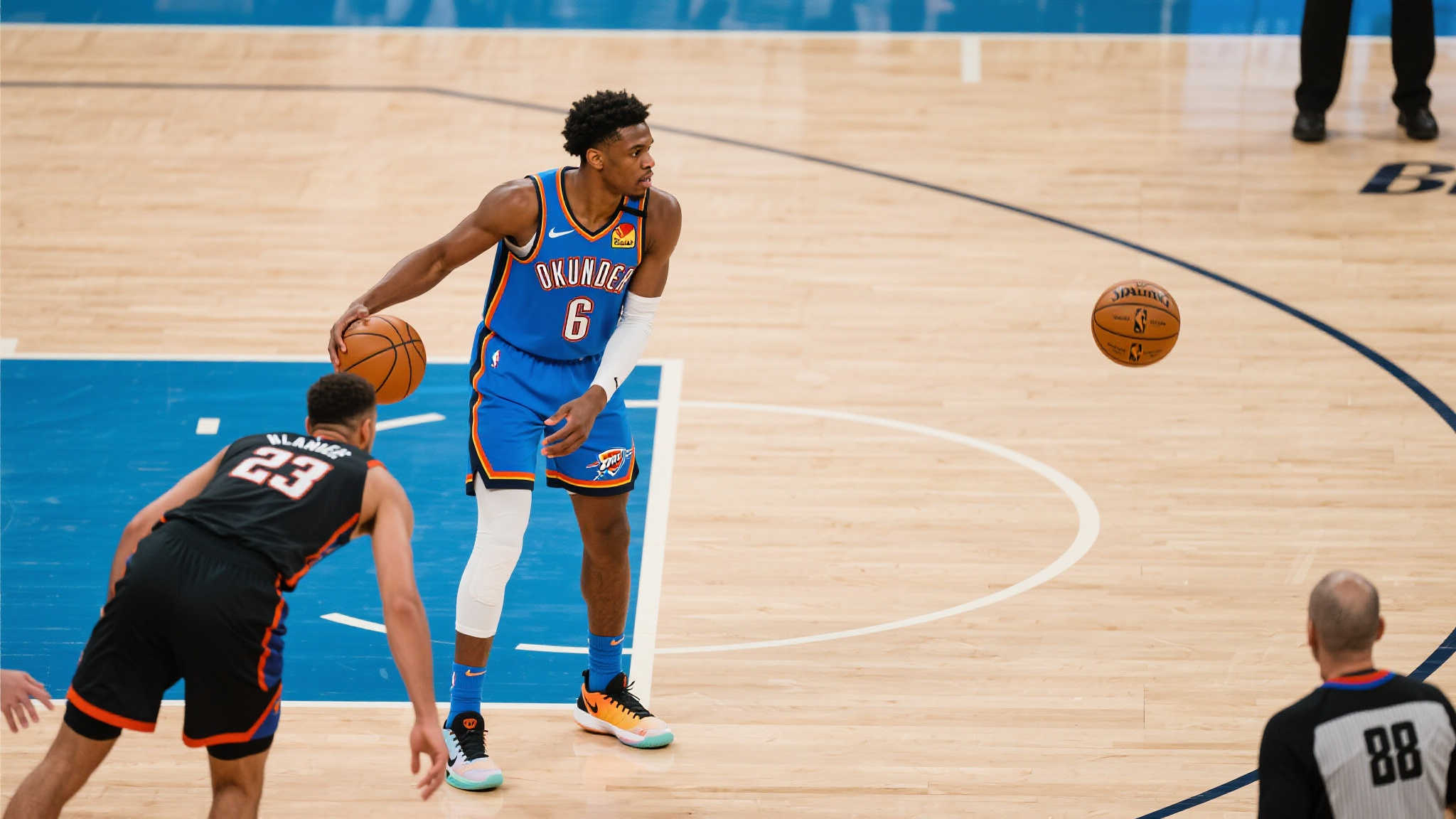 亚历山大单季季后赛罚球总数达190,NBA历史排名第四,仅次于诺维茨基、韦德和伦纳德 亚历山大单季季后赛罚球总数达190,NBA历史排名第四,仅次于诺维茨基、韦德和伦纳德